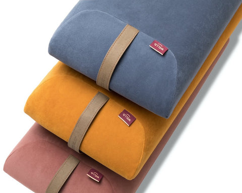 envelope pillows from the collection with velour cover in blue, yellow and dark pink
