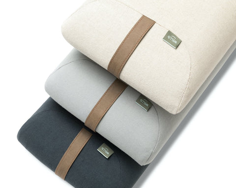 natural collection envelope pillows with linen and cotton cover in sand, grey and graphit